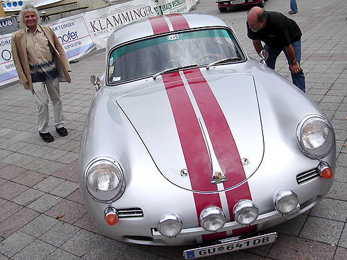 classic01f.jpg (64742 Byte)