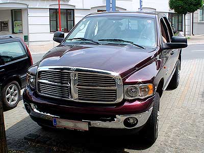 txt77_dodge_ram.jpg (28803 Byte)