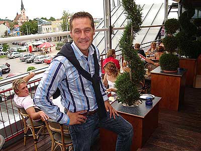 txt81b_strache.jpg (34816 Byte)