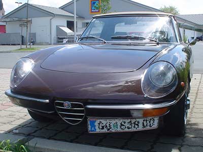 txt126b_alfa_spider.jpg (21119 Byte)